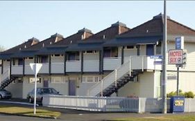 Motel Six